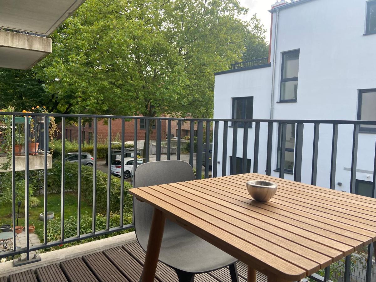 Cozy One Bedroom Apartment In Stellingen Hamburg Exterior photo